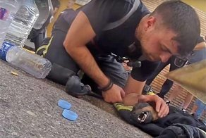 Испанские пожарные реанимировали надышавшуюся угарным газом собаку
