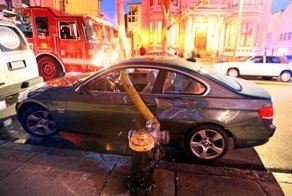 Люди, припарковавшие автомобили рядом с пожарными гидрантами, и пожалевшие об этом