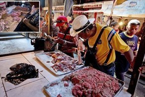 Жители Венесуэлы едят гнилое мясо