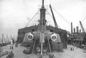 Мародеры грабят подводные братские могилы британских моряков