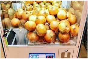 Объясните мне, глупому, что здесь происходит?