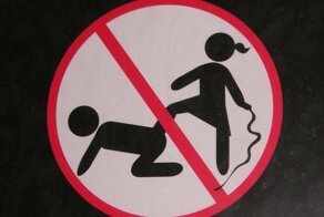 Буйство запретов: подборка запрещающих надписей и знаков. Часть 2