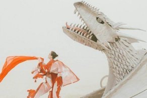 Невероятные снимки с самого безумного фестиваля планеты