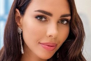 Жена самарского олигарха потратила полтора миллиона, готовя сына к школе