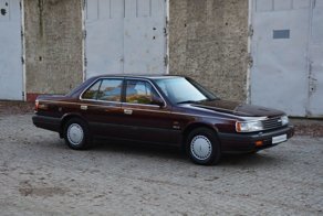 Великолепный янгтаймер: Mazda 929 1989 года в отличном состоянии