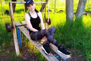 Жительница Новосибирска защитила студентку от пьяных хулиганов с пистолетом