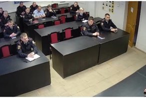 Офицер Росгвардии устроил разбор полетов подчиненным в Череповце