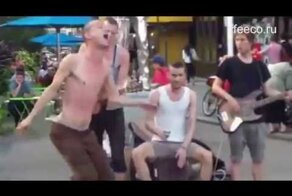 Музыканты на улицах Питера - могут быть под запретом!