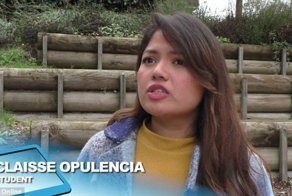 "Ты ходишь по дому в белье..."