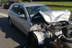 Авария дня. Лобовое столкновение автомобилей в Минске