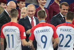 Защитник Хорватии рассказал, почему не стал жать руку Путину