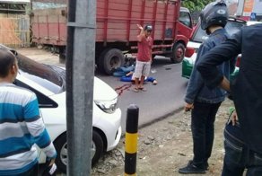 Грузовик раздавил голову мотоциклиста