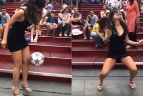 Футбольный фристайл от хрупкой девушки