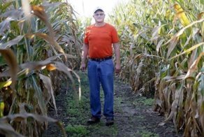 Фермер создал лабиринт из кукурузы в форме гоночного болида IndyCar