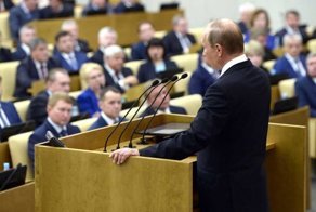 «Один раз можно»: Путин предложил «смягчить» статью о репостах