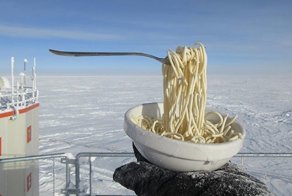 Эти удивительные предметы бросают вызов закону гравитации!