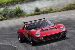 Специалисты Lamborghini отреставрировали уникальный спорткар Miura SVR