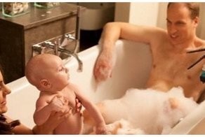 В сети появились "голые" фото королевской семьи