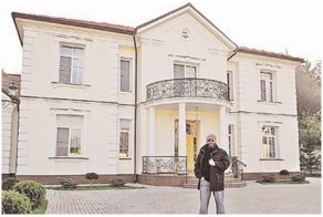 Шуфутинский все-таки решил продать свой особняк в США