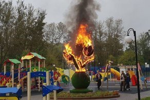 Юный пироман сжег скульптуру на детской площадке в Подмосковье