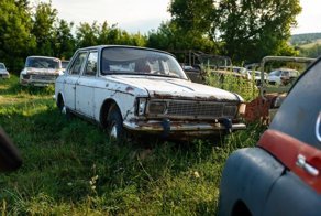 Музей или кладбище? Как погибают автолегенды