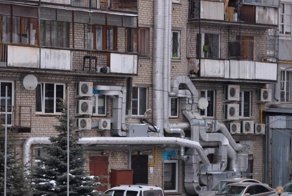 Дом-монстр: история пятиэтажки, которая оживает по ночам из-за огромной вентиляции