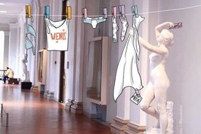 Художник дорисовывает смешной бред на чужих фото