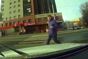 Лучшая защита - это нападение. Суровое челябинское ДТП