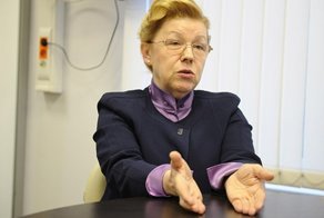 Мизулина грозит миллионными штрафами социальным сетям