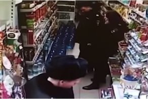 В Калининграде сотрудница полиции присвоила себе деньги, которые обронил семилетний школьник