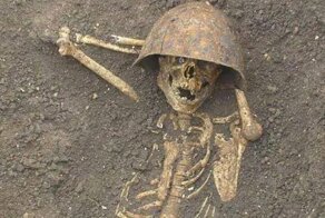 Мир их праху, покой душе!