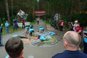 «А вам зачем знать, сколько мы получали и что сделали?»