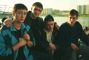 Почему банды из 90-х вернулись на улицы России?