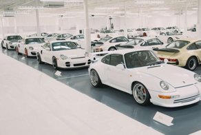 Удивительная коллекция белоснежных Porsche из США