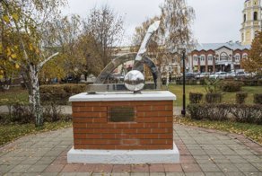 Эта странная Россия… Памятник фашистам	