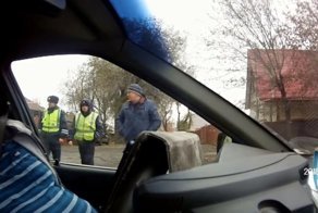 Кто-то нарушает, а кто-то зарабатывает: оператор камеры вызвал на подмогу ГИБДД