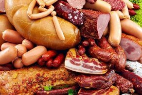 Кто и зачем мечтает лишить россиян колбасы?