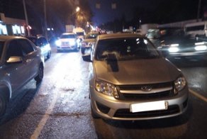 Сэкономил на доставке: швеллер пробил лобовое стекло