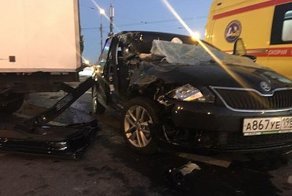 Авария дня. Молодой парень погиб в Петербурге