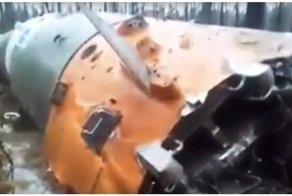 «Вот так вот едешь на охоту...»: Мужики обнаружили в тайге ступень ракеты от РКЦ "Прогресс"