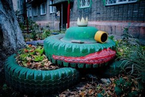 Всё на свете из покрышек и вокруг покрышечная жизнь