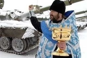 Россиян удивила перспектива открытия в России школы военных священников