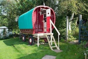 10 самых необычных вариантов жилья с просторов Airbnb