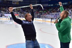 Болельщик "Ак Барса" забил в ворота шайбу и выиграл миллион