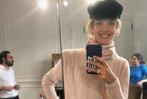 "Наташа, где ноги?" Водянова напугала фанатов фотографией с оптической иллюзией