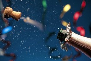 Депутаты хотят разрешить продажу шампанского в Новый год