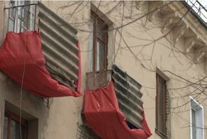 Воронеж: балкончик, ты это.. главное - не болей!