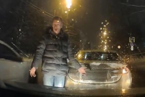 Учитель на Мазде и плохая ученица