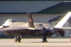 Что делает в США сверхсекретный китайский истребитель?