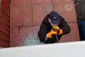 К успеху шел, но не дошел: полицейские устроили теплый прием вору-домушнику